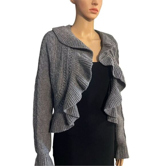 Elisabetta Collection Women's Gray Ruffled Cardigan Sweater Size M - Picture 2 of 6